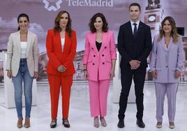 De izquierda a derecha, los cinco candidatos a presidir la Comunidad de Madrid que debatieron este martes: Rocío Monasterio (VOX), Mónica García (Más Madrid), Isabel Díaz Ayuso (PP), Juan Lobato (PSOE) y Alejandra Jacinto (Podemos).