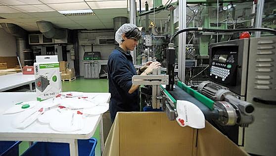 Solo 41 empresas solicitan la ayuda para la jornada de cuatro días sin recortar salario