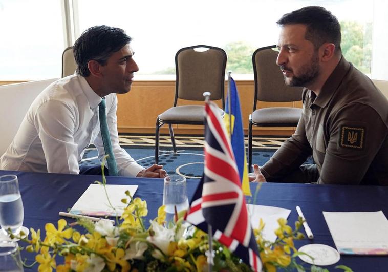 Zelenski llega a la cumbre del G7 en busca de una «cooperación mejorada»: «La paz quedará hoy un poco más cerca»
