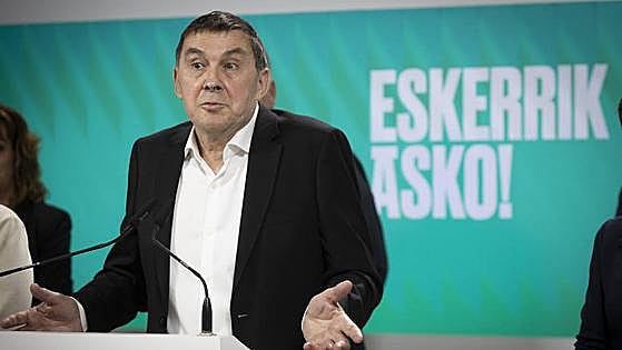 El PNV considera poco justificable el adelanto y Bildu dice estar preparado
