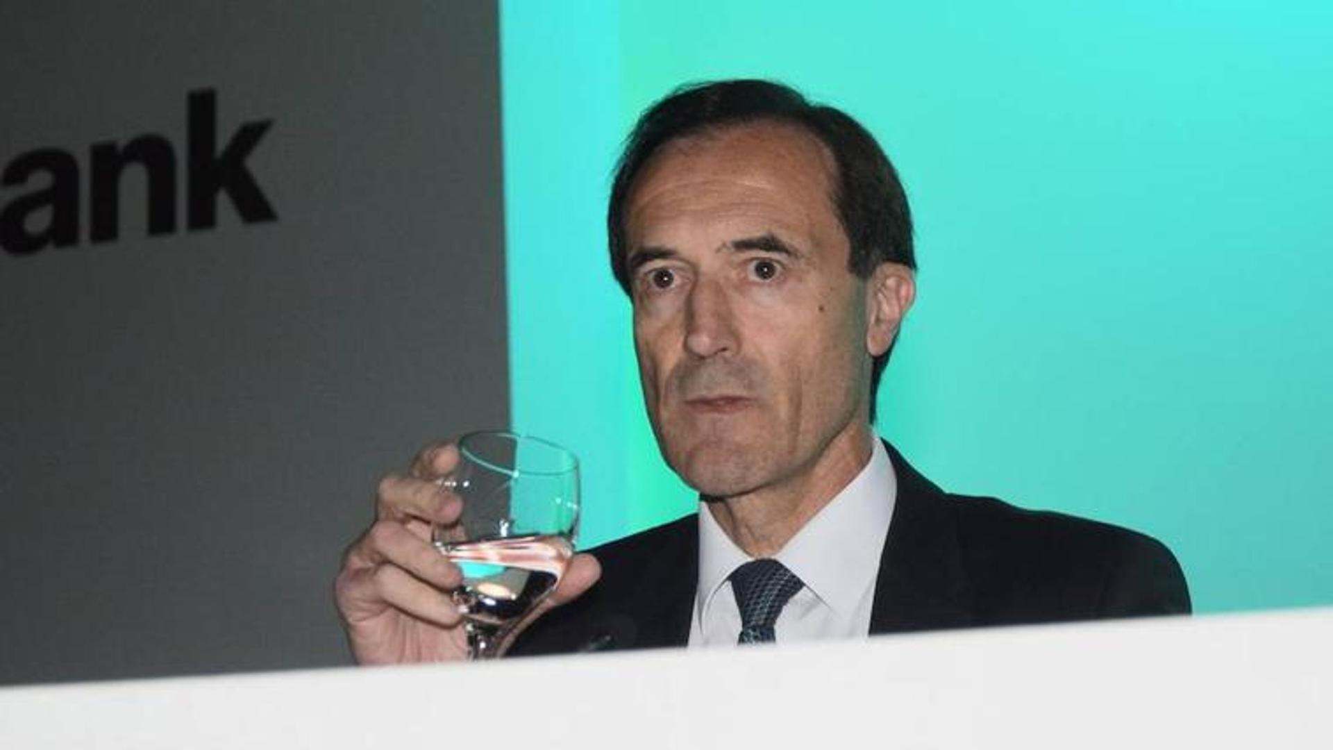 Unicaja Banco accepte le départ de son PDG, Manuel Menéndez