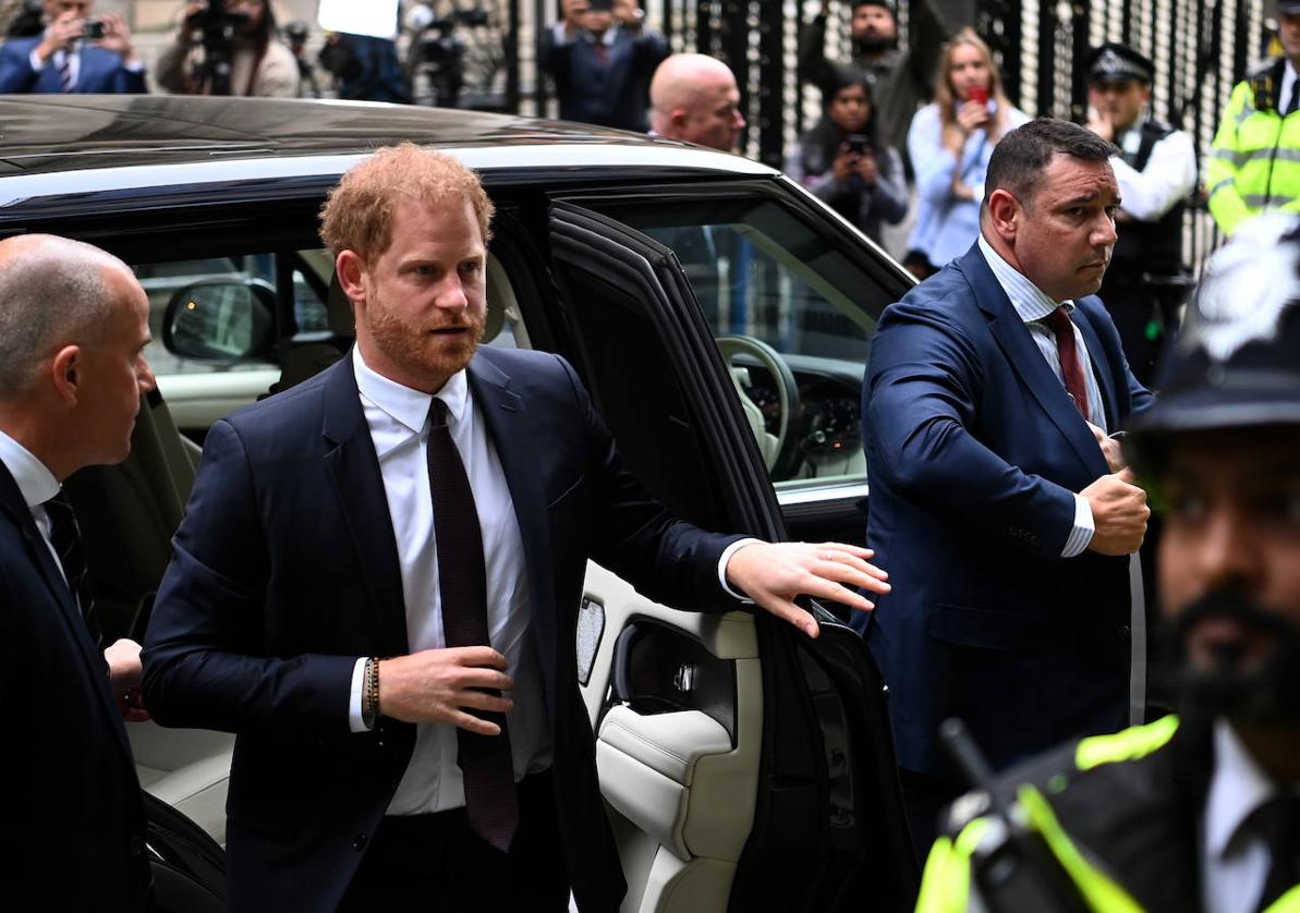 El príncipe Harry: «He sentido la hostilidad de la prensa desde que nací»