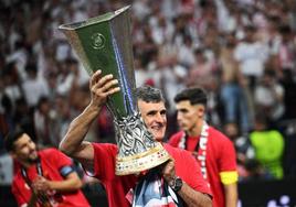 Mendilibar renueva con el Sevilla hasta 2024