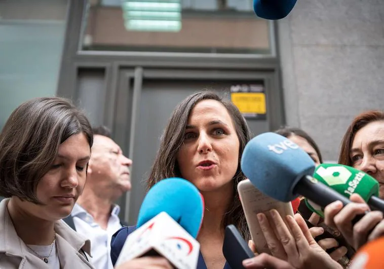 Díaz y Podemos se asoman al divorcio con la negociación encallada en el veto a Montero
