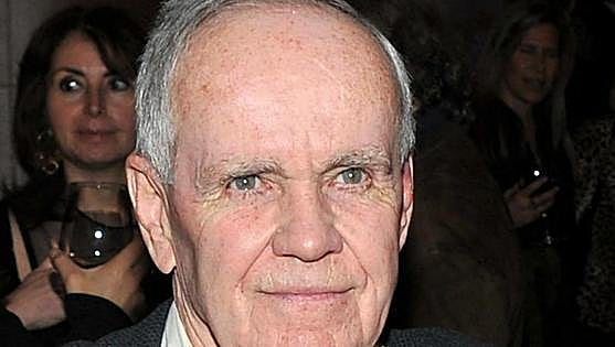 El genio oscuro y esquivo Cormac McCarthy se apaga a los 89 años