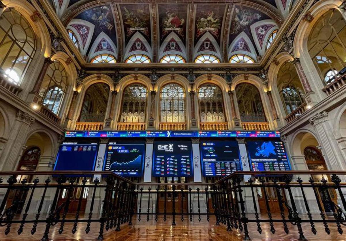 Interior de la Bolsa de Madrid.