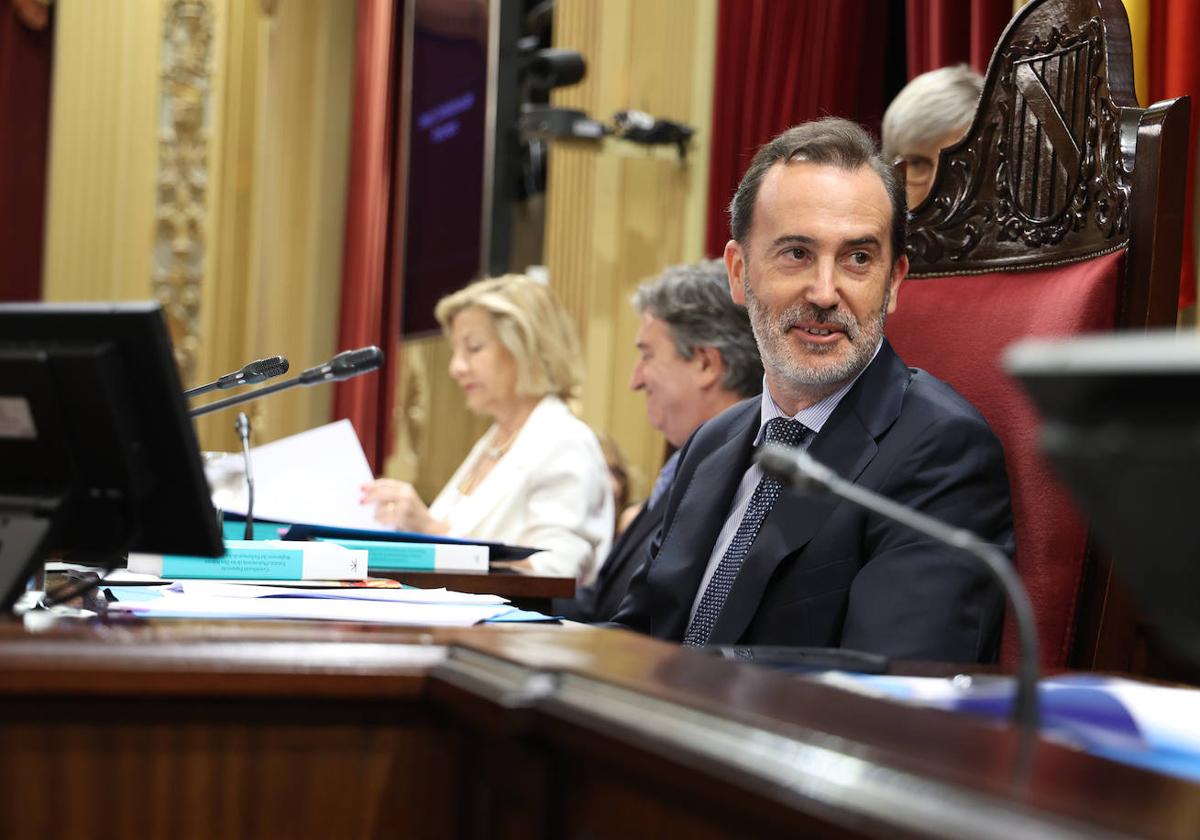 Gabriel Le Senne, durante la sesión de constitución del Parlament balear este martes.