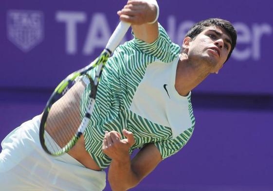 Carlos Alcaraz, durante la final de Queen's.