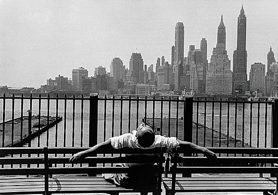 'Brooklyn Promenade, Brooklyn, Nueva York'. 1954.
