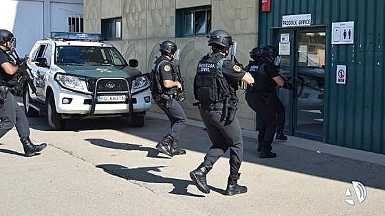 Posible suicidio de un hombre que se atrincheró en su casa en Castellón