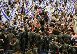 Los manifestantes lograron entrar en la Terminal 3 del aeropuerto Ben Gurion, a las afueras de Tel Aviv.