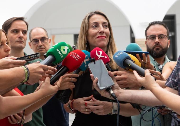 El Pleno de la sesión de investidura de María Guardiola será el 13 de julio