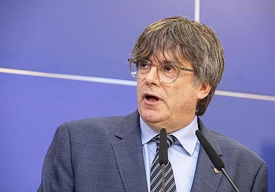 Puigdemont revela que «personas del PSOE» le ofrecieron un indulto
