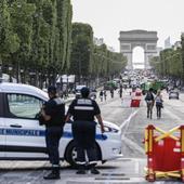 Francia despliega a 130.000 agentes para evitar disturbios durante la fiesta nacional