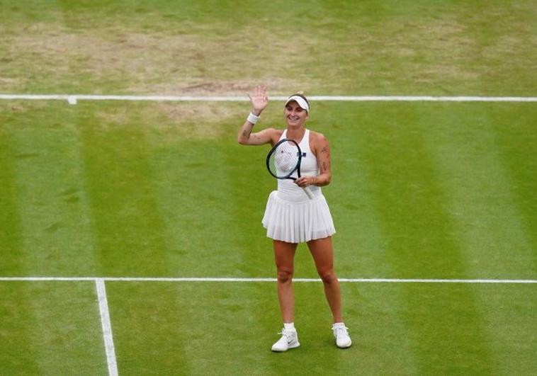 Vondrousova, primera no cabeza de serie en la final de Wimbledon