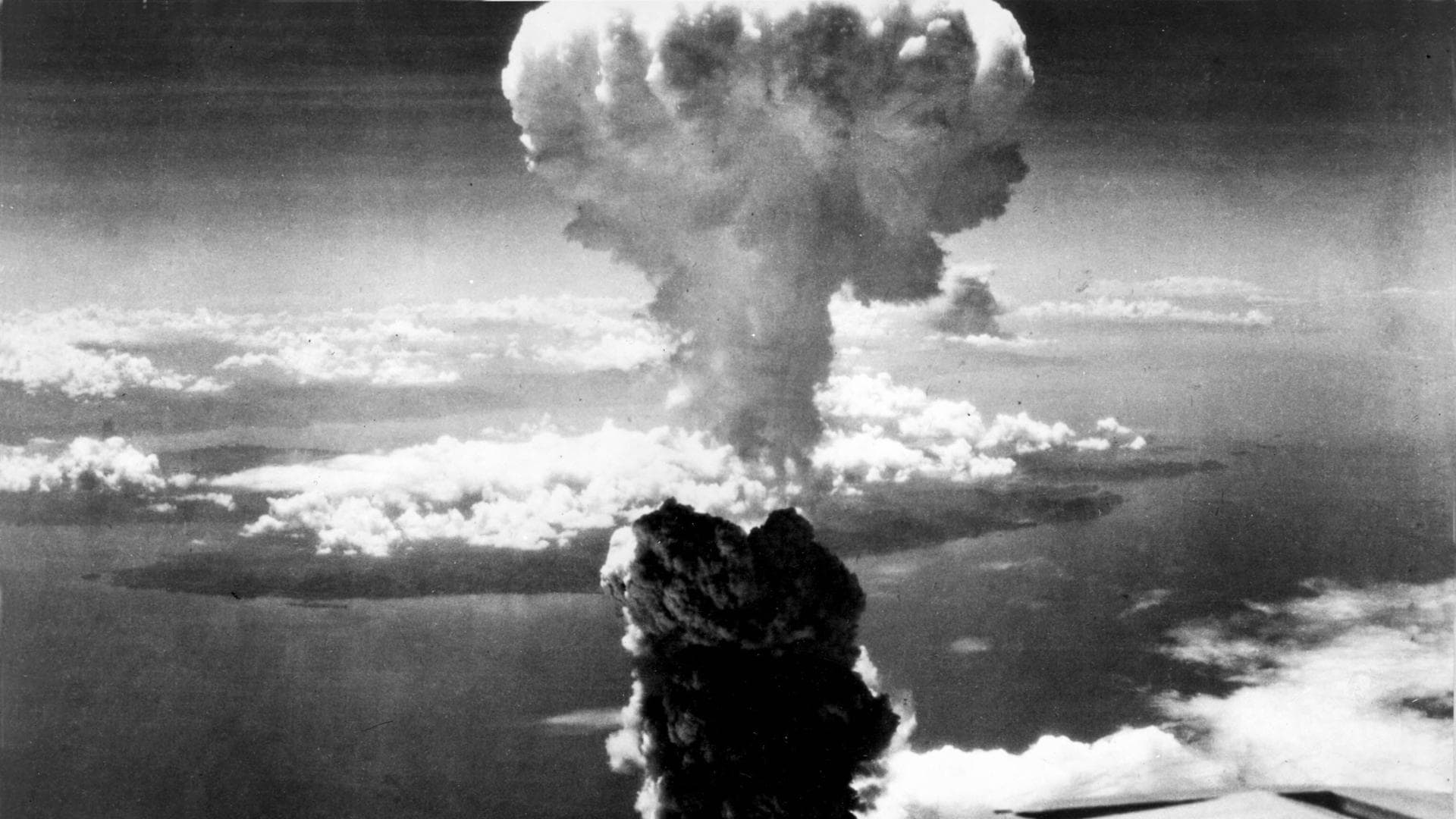 The ethical dilemma of the atomic bomb scientists: "Now we are all children of ..."