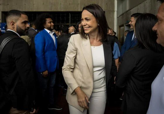 La candidata opositora María Corina Machado tras culminar el primer debate de precandidatos presidenciales