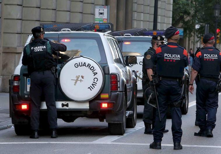 Un joven mata a su padre con un cuchillo en Girona