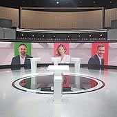 La jornada electoral de hoy estará marcada por el debate a tres que protagonizarán esta noche Sánchez, Díaz y Abascal en TVE.