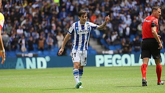 David Silva se lesiona de gravedad la rodilla y peligra su temporada