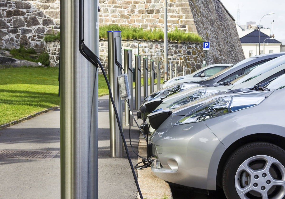 Cargador para vehículos eléctricos