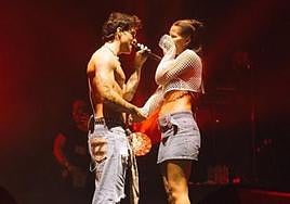 Álvaro de Luna declara su amor a Laura Escanes sobre el escenario