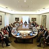 El PSOE exige «discreción» para negociar con Junts pero promete ceñirse a la Constitución