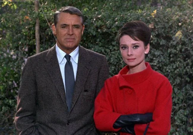 Grant y Hepburn, en 'Charada'.