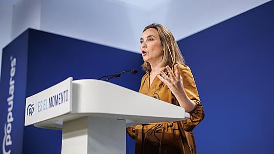 Gamarra pide a Sánchez que «rectifique» y se siente con Feijóo
