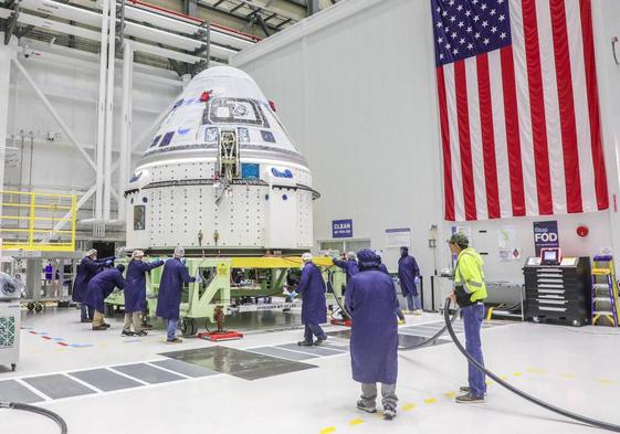 la nave espacial Boeing CST-100 Starliner, el 8 de febrero de 2023, en el Centro Espacial Kennedy.