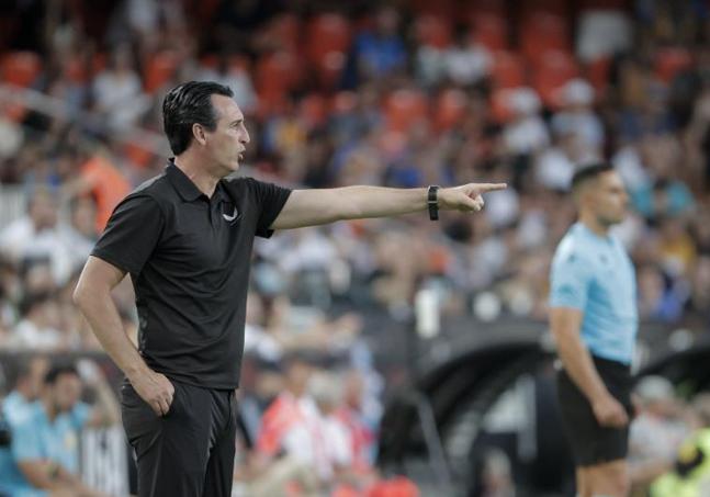 Unai Emery, entrenador de Aston Villa.