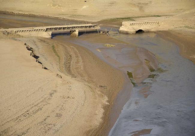 Embalse de Entrepeñas (Guadalajara) en 1995.
