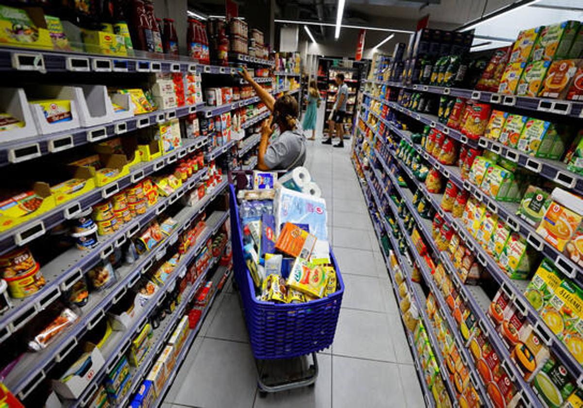 La inflación de la eurozona se modera al 5,3% en julio