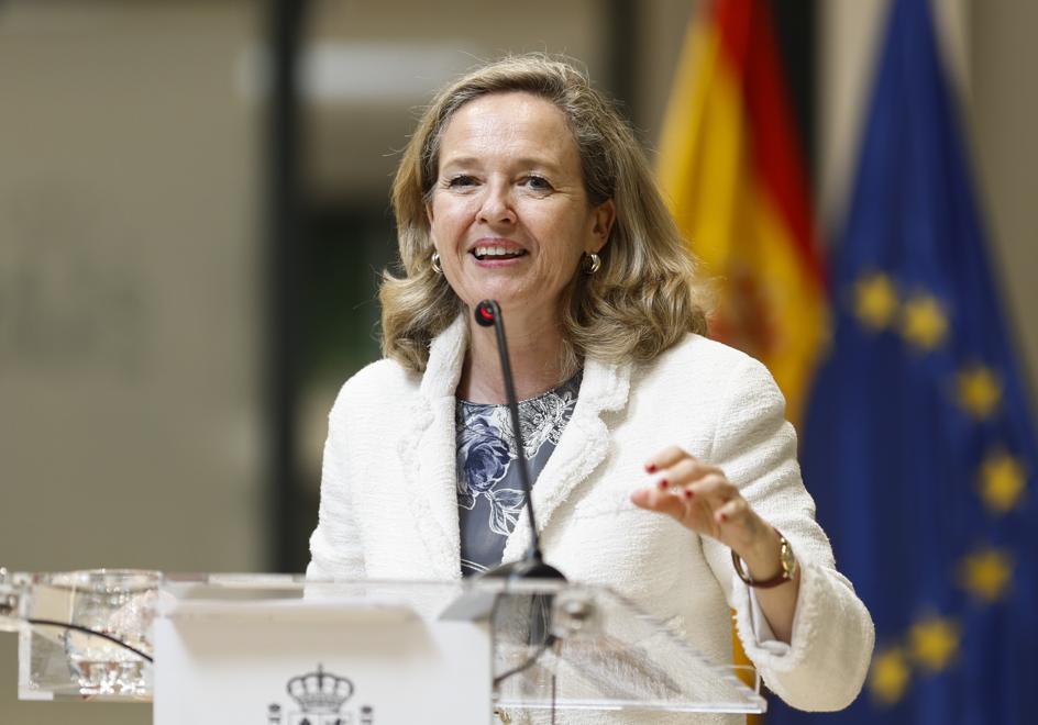 La vicepresidenta del Gobierno de España, Nadia Calviño, a quien el Gobierno va a proponer para optar a presidir el Banco Europeo de Inversiones (BEI).