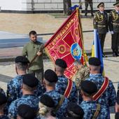 Ucrania celebra el Día de la Independencia con el izado de su bandera en Crimea