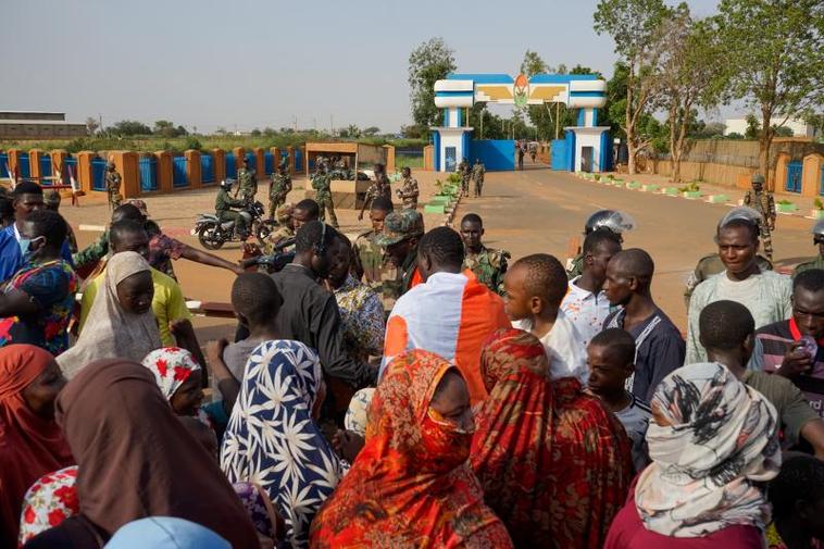 La junta militar de Níger pone a sus tropas en «alerta máxima»