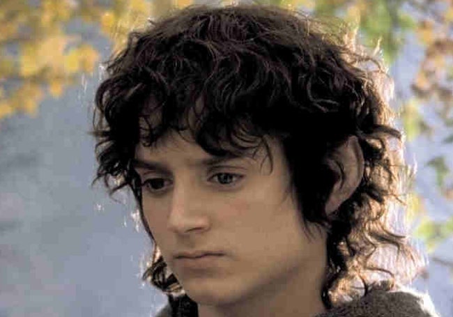 Elijah Wood en el papel de Frodo en una escena de la película 'El Señor de los Anillos: La comunidad del anillo'.