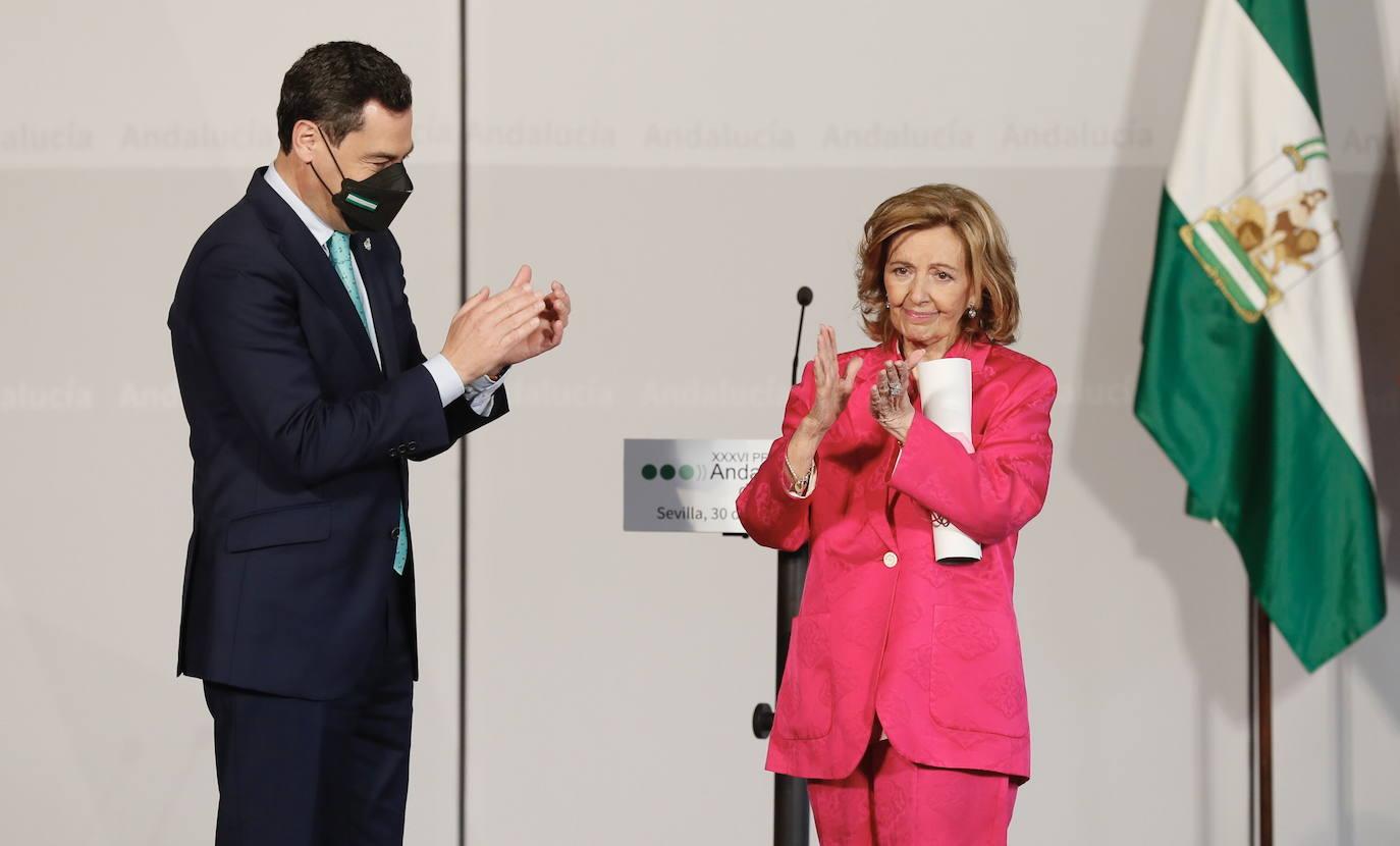 La periodista recibió en marzo de 2022 el premio a Trayectoria Profesional de los XXXVI Premios Andalucía de Periodismo.