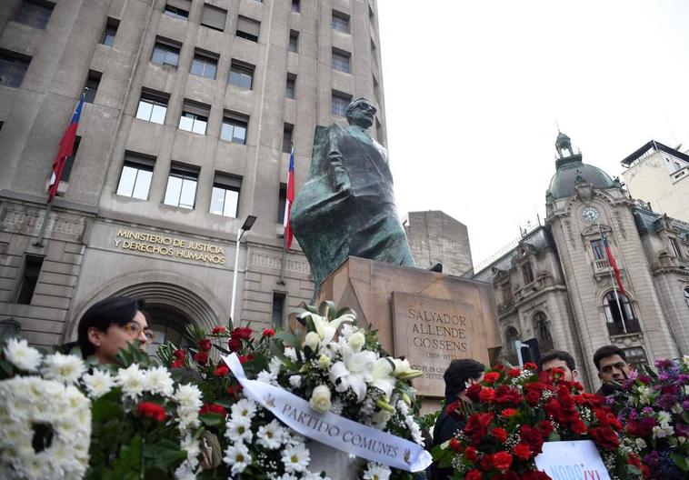 Boric pide que «la violencia nunca más sustituya a la democracia en Chile»