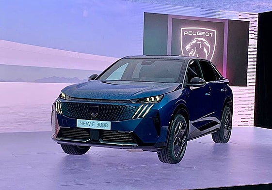 PEUGEOT ha transformado el E-3008, llevando a un nivel completamente nuevo la creatividad de su diseño