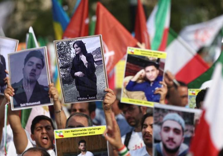Las protestas vuelven a Irán en el primer aniversario de la muerte de Mahsa Amini