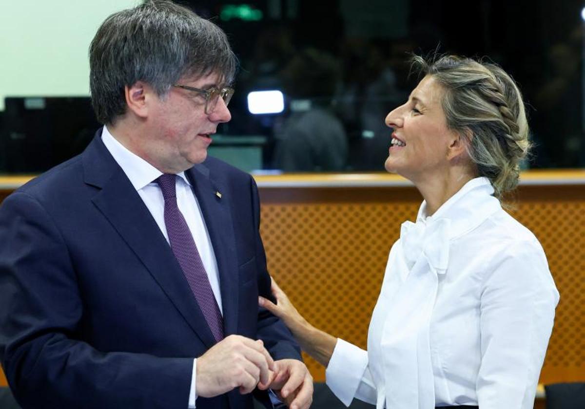 Carles Puigdemont y Yolanda Díaz, durante su encuentro en Bruselas.