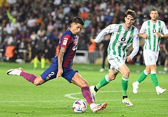 'Show' ofensivo del Barça en Montjuïc