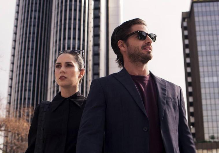'Los artistas: primeros trazos', un romance entre estafadores