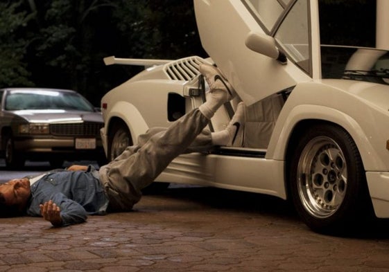 Escena de 'El lobo de Wall Street' en la que sale el Countach 25 aniversario