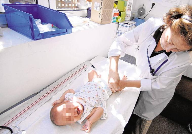 Los bebés recibirán desde el lunes próximo el fármaco que acabará con la bronquiolitis