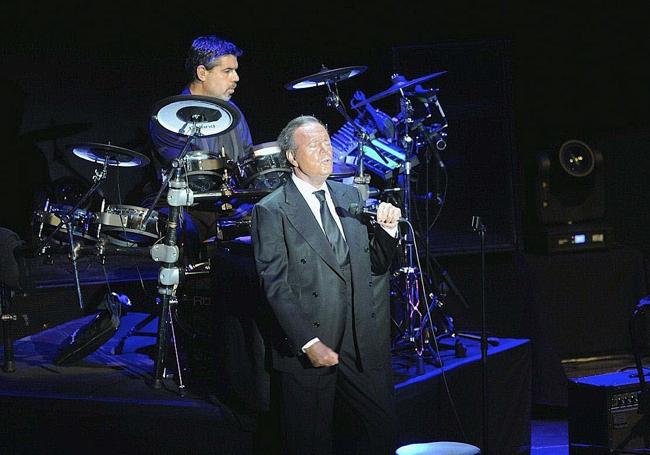 Julio Iglesias durante un concierto en el Festival Starlite, en Marbella.