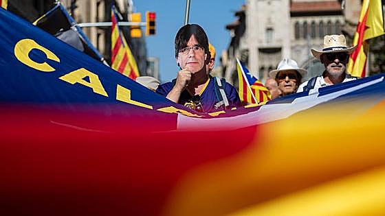 Puigdemont esquiva condicionar el respaldo a Sánchez a la celebración de un referéndum