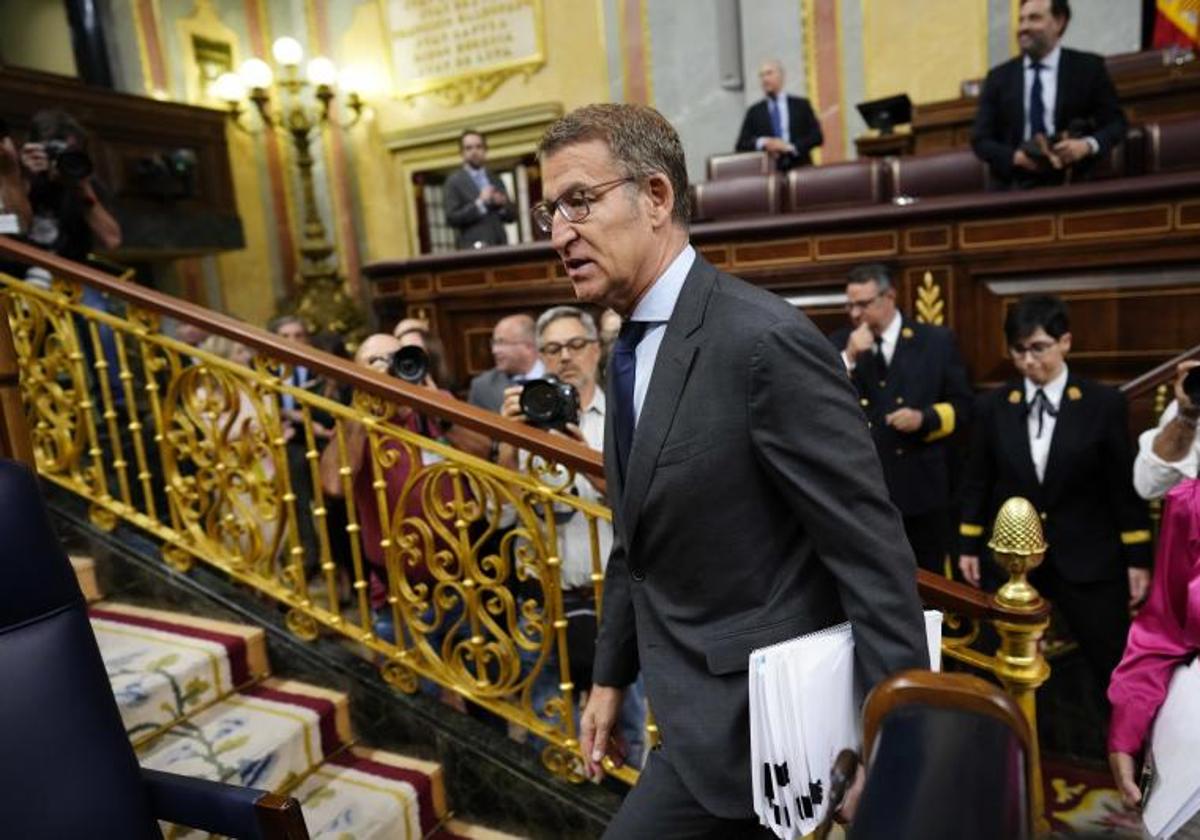 Feijóo se sacude la foto de Colón y sí irá a la marcha catalana contra la amnistía