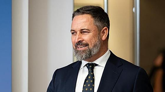 Abascal alerta de que se puede dar «un golpe» desde Moncloa por el pacto con los independentistas